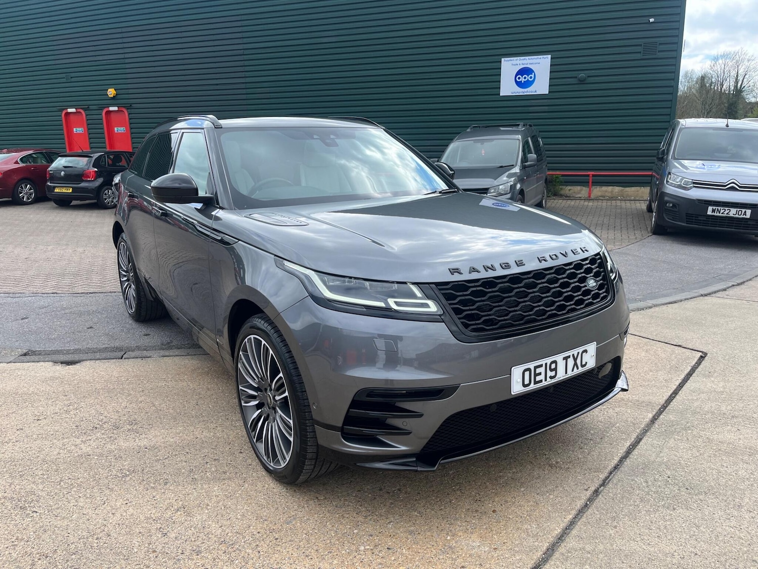 Land Rover Range Rover Velar